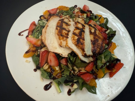 image of Strawberry Citrus Salad with Grilled Chicken-Gluten Free
