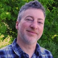 Erik Jones, Senior Guide & Marketing Consultant