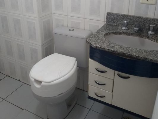Imóvel na Rua Porto Alegre, Vila Bertioga, São Paulo - SP - ID-17680