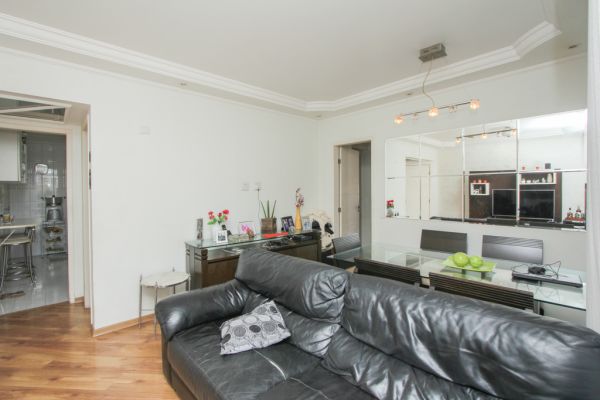 Imóvel na Rua Serra de Bragança, Vila Gomes Cardim, São Paulo - SP - ID-23032