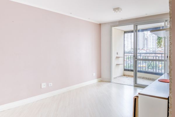 Imóvel na Rua Guareí, Vila Bertioga, São Paulo - SP - ID-22794