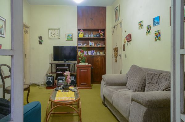 Imóvel na Rua das Laranjeiras, Laranjeiras, Rio de Janeiro - RJ - ID-17167