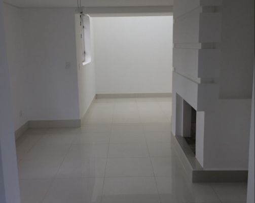 Imóvel na Rua Luiz dos Santos Cabral, Vila Regente Feijó, São Paulo - SP - ID-19239