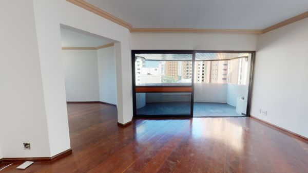 Imóvel na Avenida Rouxinol, Indianópolis, São Paulo - SP - ID-14574