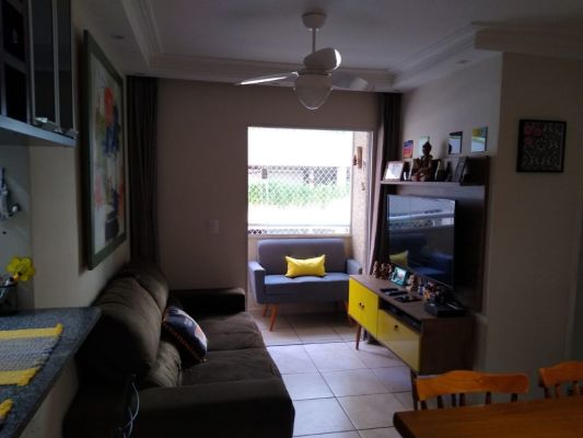 Imóvel na Avenida Jorge Zarur, Vila Ema, São José dos Campos - SP - ID-24105