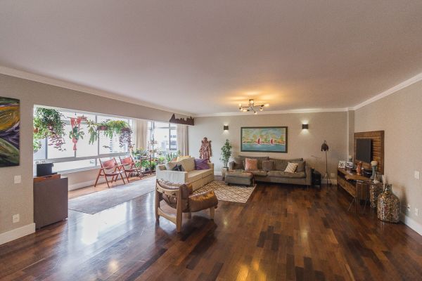 Imóvel na Alameda Campinas, Jardim Paulista, São Paulo - SP - ID-9868