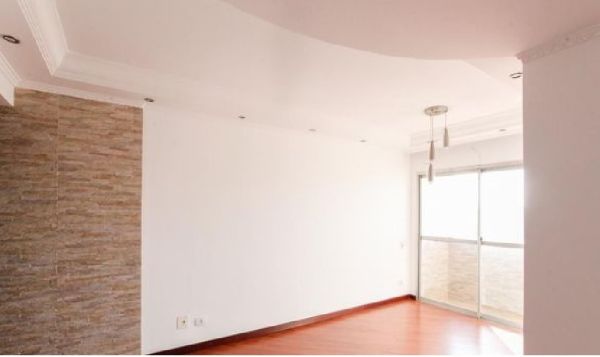 Imóvel na Avenida Lino de Almeida Pires, Vila Guarani, São Paulo - SP - ID-22365
