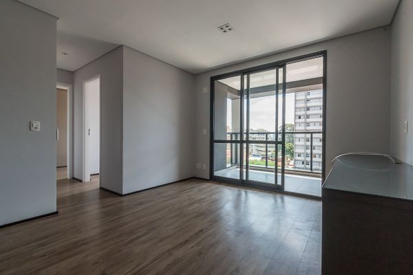 Imóvel na Rua Jorge Tibiriçá, Vila Mariana, São Paulo - SP - ID-12277