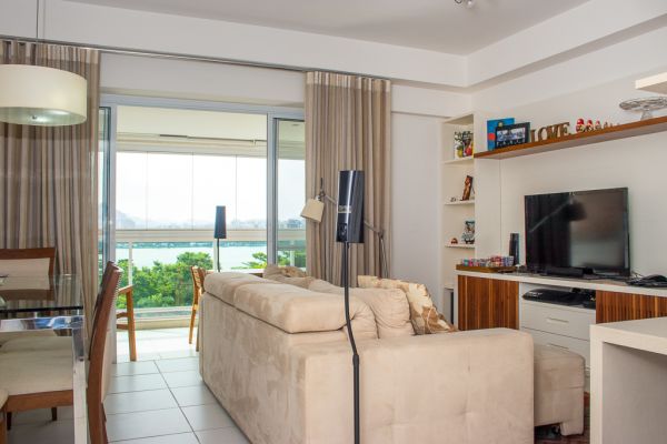 Imóvel na Rua Antônio Arthur Braga, Barra da Tijuca, Rio de Janeiro - RJ - ID-22861