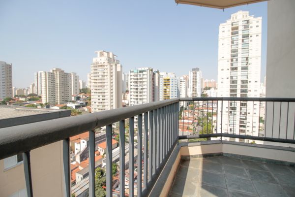 Imóvel na Rua Bárbara Heliodora, Vila Romana, São Paulo - SP - ID-16955