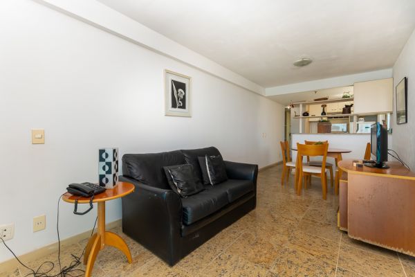 Imóvel na Avenida Lúcio Costa, Barra da Tijuca, Rio de Janeiro - RJ - ID-20811