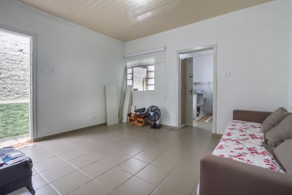 Imóvel na Avenida Vila Ema, Vila Prudente, São Paulo - SP - ID-20799