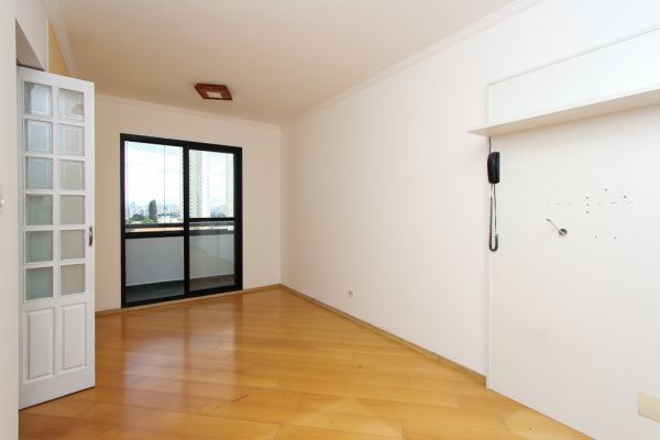 Imóvel na Rua Jaboticabal, Vila Bertioga, São Paulo - SP - ID-20489