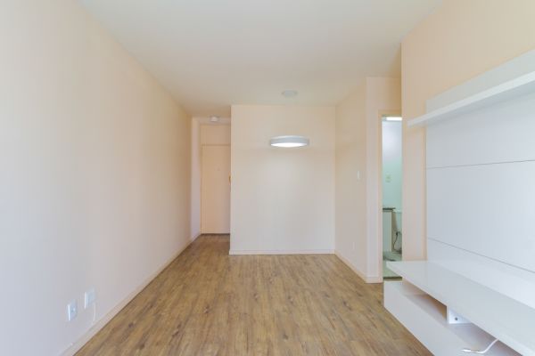 Imóvel na Rua Caio Graco, Vila Romana, São Paulo - SP - ID-25248