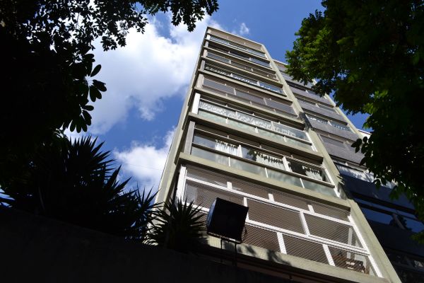 Imóvel na Rua Itacolomi, Higienópolis, São Paulo - SP - ID-7506
