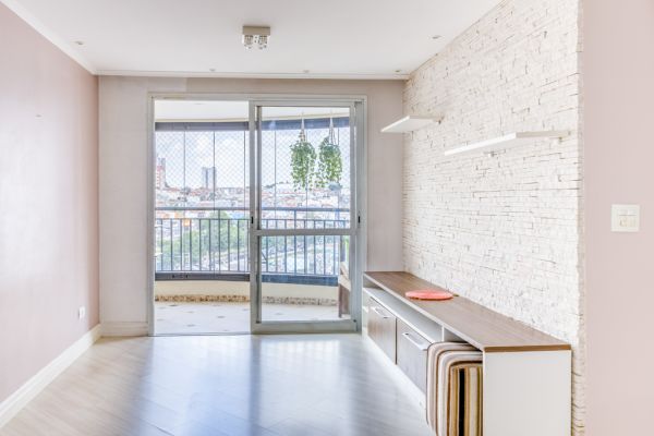 Imóvel na Rua Guareí, Vila Bertioga, São Paulo - SP - ID-22794