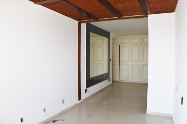 Imóvel na Rua Pio Corrêa, Jardim Botânico, Rio de Janeiro - RJ - ID-9669