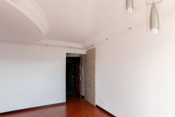 Imóvel na Avenida Lino de Almeida Pires, Vila Guarani, São Paulo - SP - ID-22365