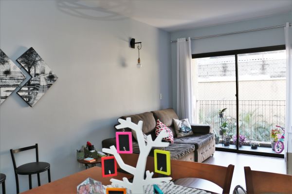 Imóvel na Rua Camilo, Vila Romana, São Paulo - SP - ID-9171