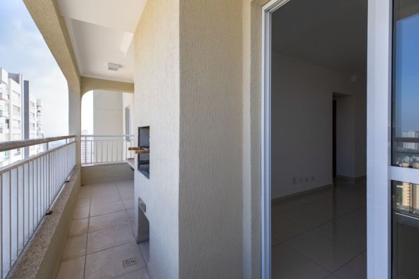 Imóvel na Rua Bárbara Knippelberg Loureiro, Vila Ema, São José dos Campos - SP - ID-25814