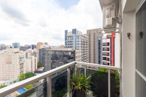 Imagem do imóvel ID-98357 na Rua Balthazar da Veiga, Vila Nova Conceição, São Paulo - SP
