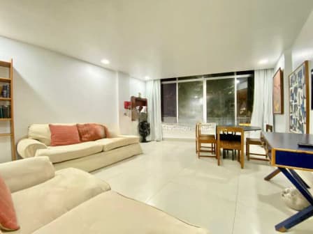 Imagem do imóvel ID-98670 na Rua Bulhões Carvalho, Copacabana, Rio de Janeiro - RJ