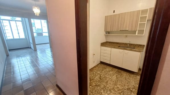 Imagem do imóvel ID-95346 na Rua Constante Ramos, Copacabana, Rio de Janeiro - RJ