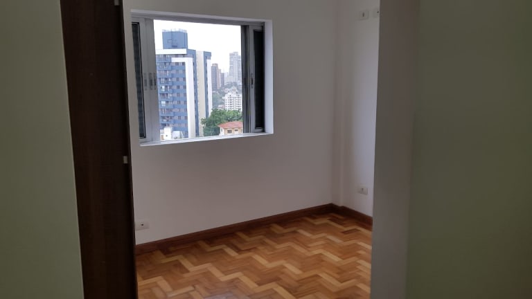 Imagem do imóvel ID-18500 na Rua Heitor Penteado, Sumarezinho, São Paulo - SP