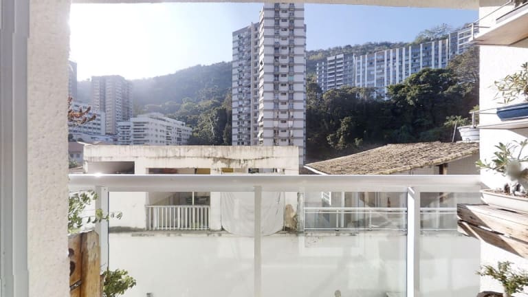 Imagem do imóvel ID-22062 na Rua Pereira da Silva, Laranjeiras, Rio de Janeiro - RJ