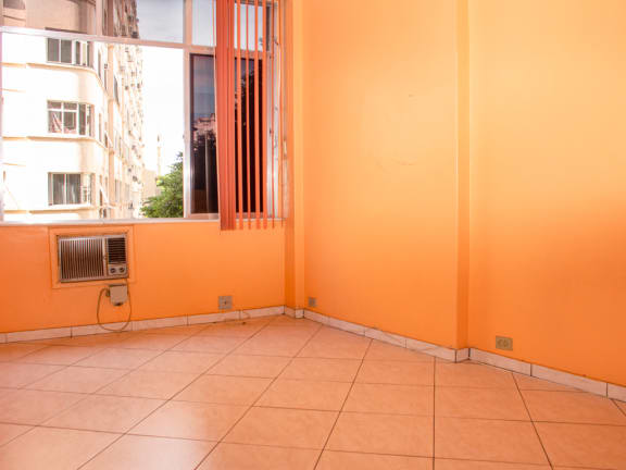 Imagem do imóvel ID-25476 na Rua Barata Ribeiro, Copacabana, Rio de Janeiro - RJ