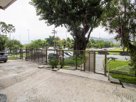 Imagem do imóvel ID-13049 na Avenida Epitácio Pessoa, Lagoa, Rio de Janeiro - RJ