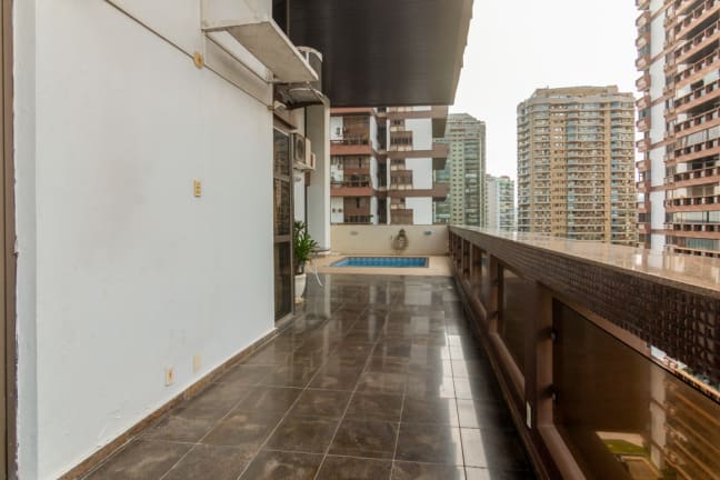 Imagem do imóvel ID-21735 na Avenida Lúcio Costa, Barra da Tijuca, Rio de Janeiro - RJ