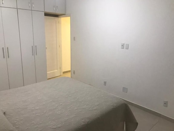 Imagem do imóvel ID-23486 na Avenida Prado Júnior, Copacabana, Rio de Janeiro - RJ