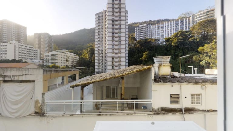 Imagem do imóvel ID-22062 na Rua Pereira da Silva, Laranjeiras, Rio de Janeiro - RJ