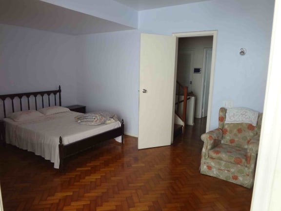 Imagem do imóvel ID-9119 na Rua Faro, Jardim Botânico, Rio de Janeiro - RJ