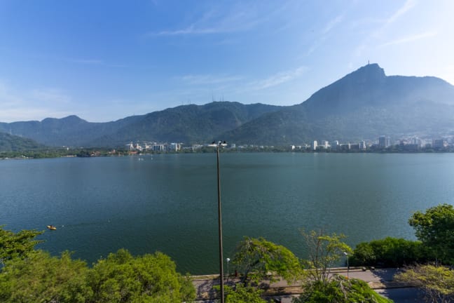 Imagem do imóvel ID-25888 na Avenida Epitácio Pessoa, Lagoa, Rio de Janeiro - RJ