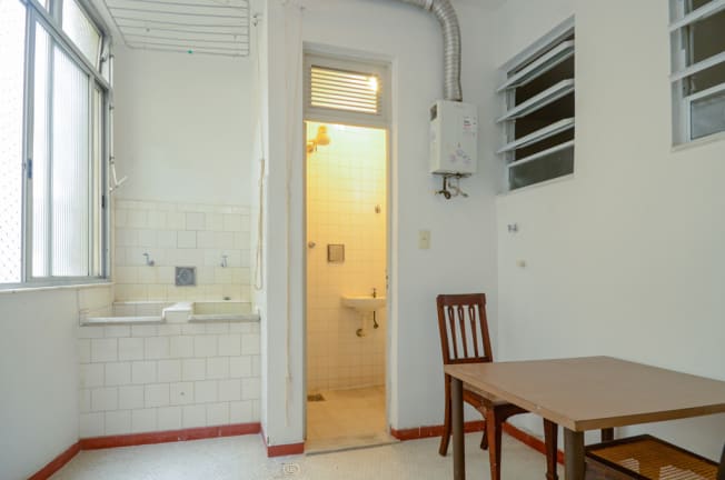 Imagem do imóvel ID-17356 na Rua das Laranjeiras, Laranjeiras, Rio de Janeiro - RJ