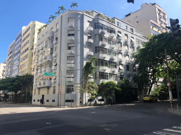 Imagem do imóvel ID-18466 na Avenida Rainha Elisabeth, Copacabana, Rio de Janeiro - RJ