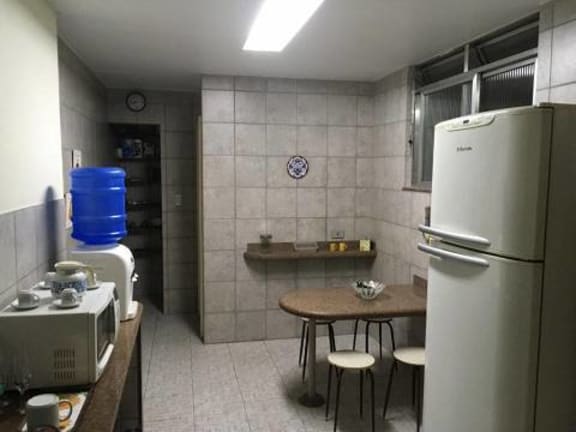 Imagem do imóvel ID-23651 na Rua das Laranjeiras, Tijuca, Rio de Janeiro - RJ