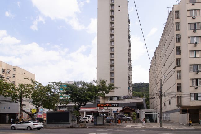 Imagem do imóvel ID-17902 na Rua das Laranjeiras, Laranjeiras, Rio de Janeiro - RJ