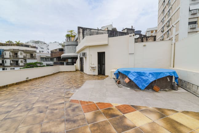 Imagem do imóvel ID-17980 na Praça Almirante Belfort Vieira, Leblon, Rio de Janeiro - RJ