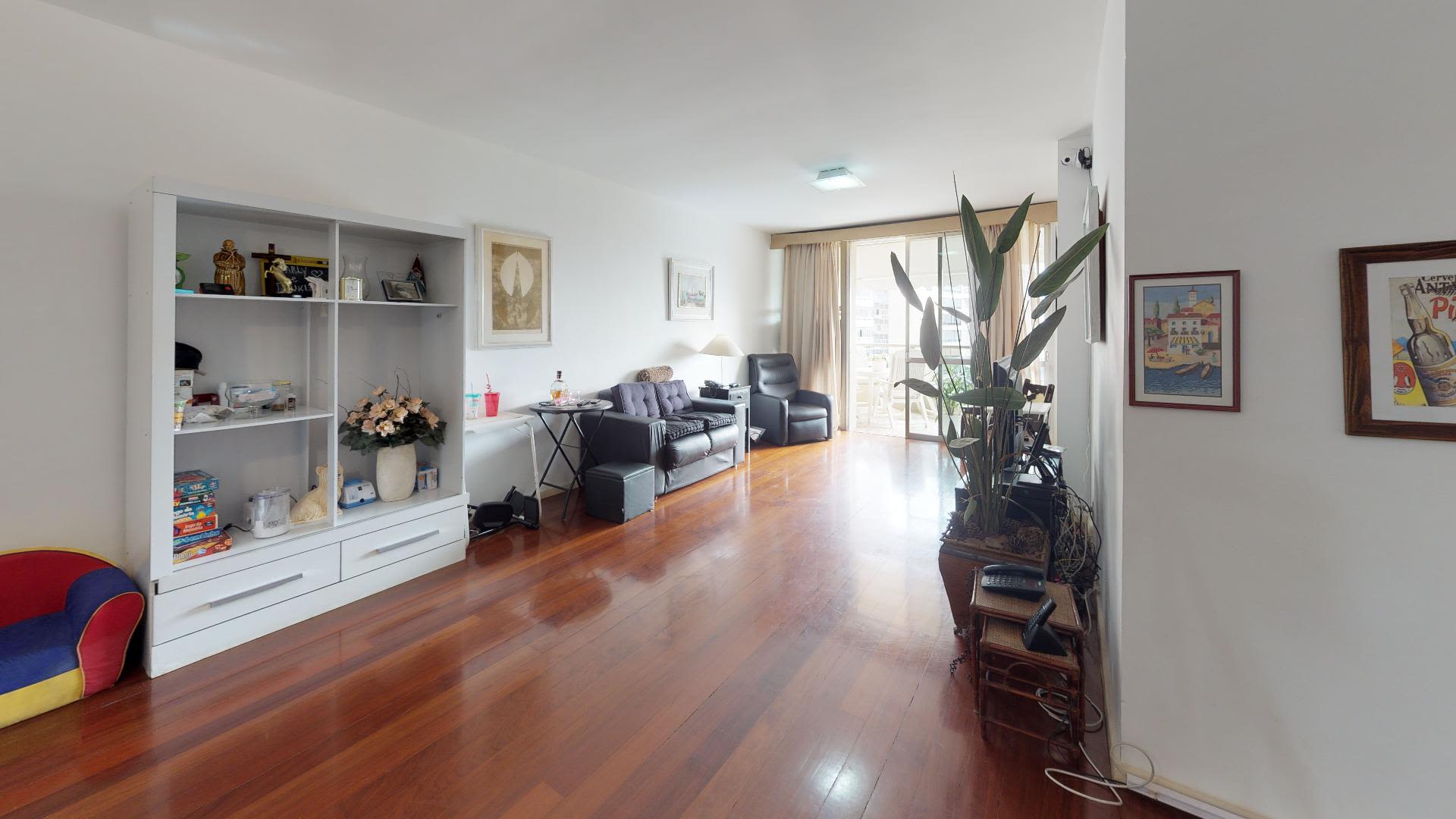 Apartamento à venda na Avenida Oswaldo Cruz Flamengo, Rio de Janeiro