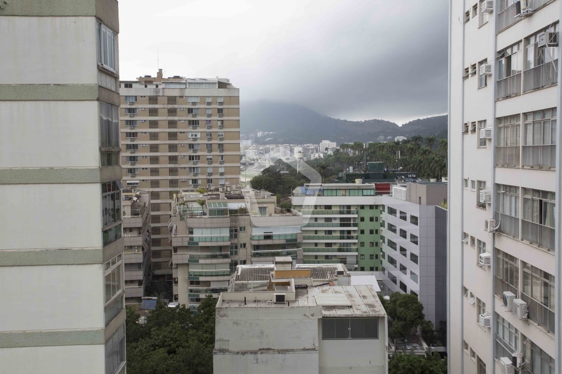 Imagem do imóvel ID-8263 na Avenida Lineu de Paula Machado, Jardim Botânico, Rio de Janeiro - RJ