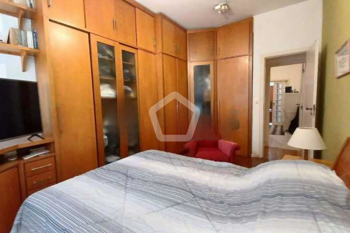 Imagem do imóvel ID-87328 na Avenida Rainha Elisabeth, Ipanema, Rio de Janeiro - RJ