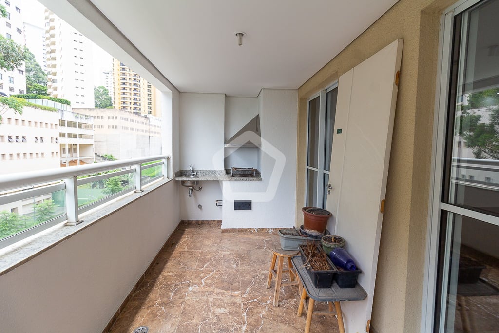 Imagem do imóvel ID-72327 na Rua Correggio, Portal do Morumbi, São Paulo - SP
