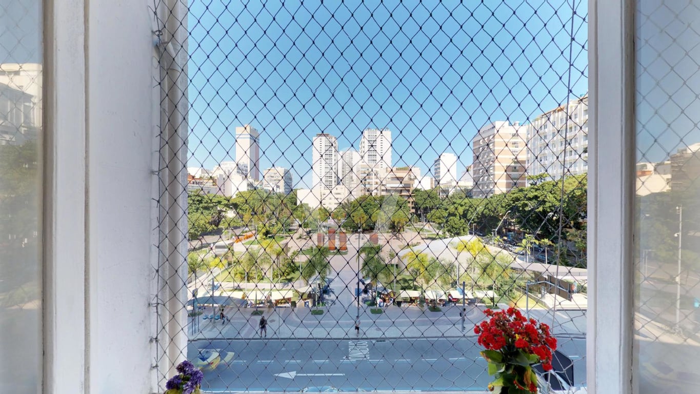 Imagem do imóvel ID-460 na Avenida Ataulfo de Paiva, Leblon, Rio de Janeiro - RJ