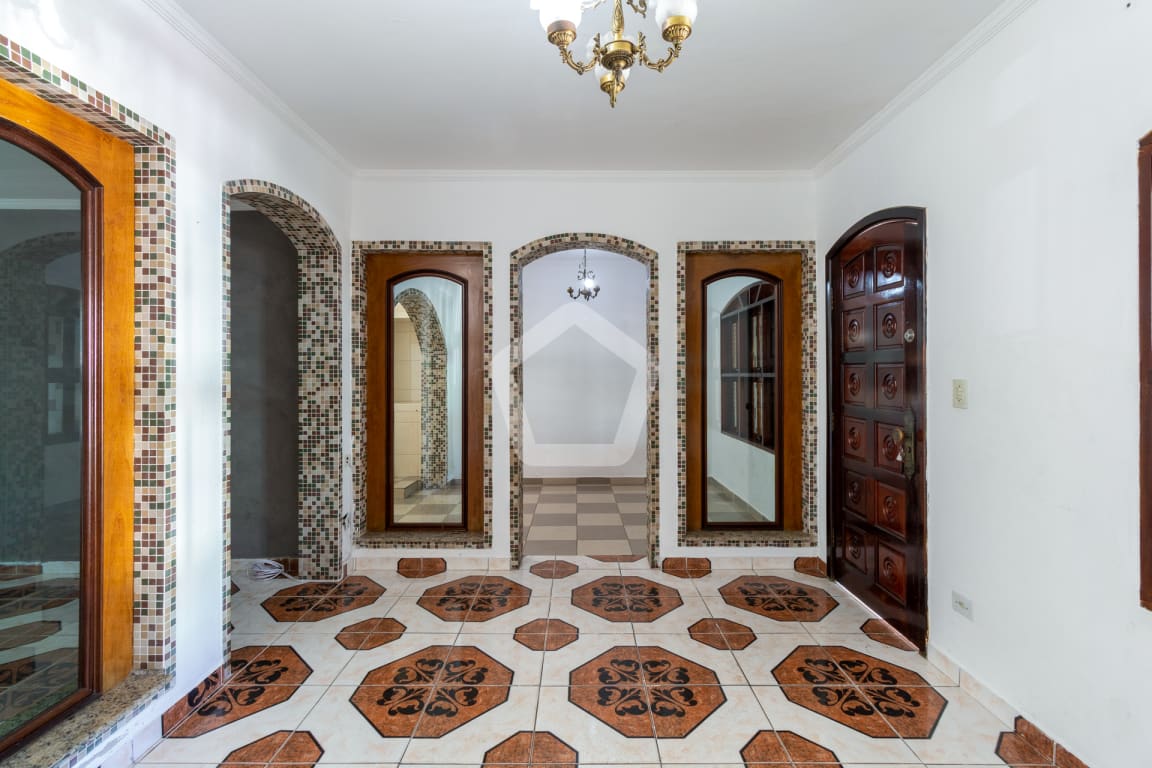 Imagem do imóvel ID-77215 na Rua Afonso Arinos, Vila Tibiriça, Santo André - SP