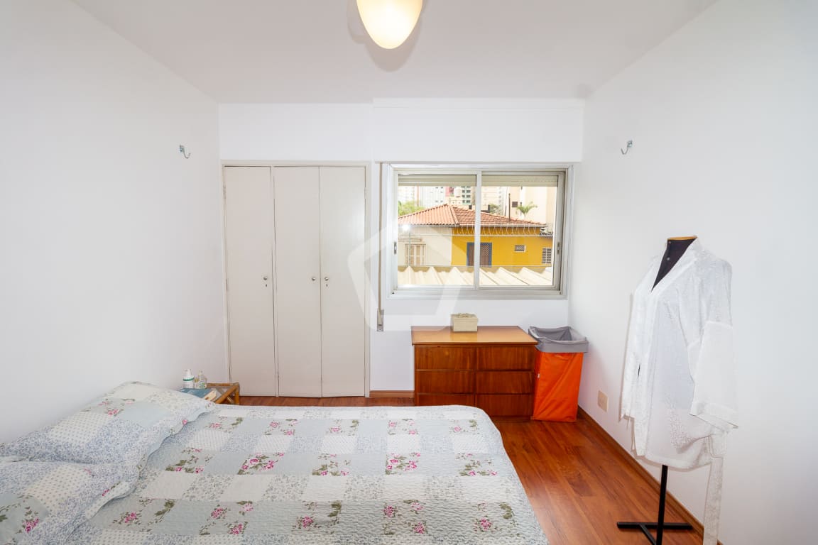 Imagem do imóvel ID-96709 na Rua Eça de Queiroz, Vila Mariana, São Paulo - SP