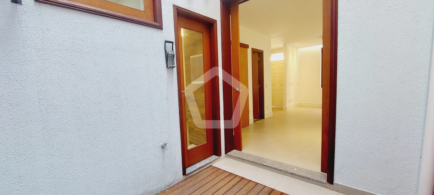 Imagem do imóvel ID-143886 na Rua Tonelero, Copacabana, Rio de Janeiro - RJ