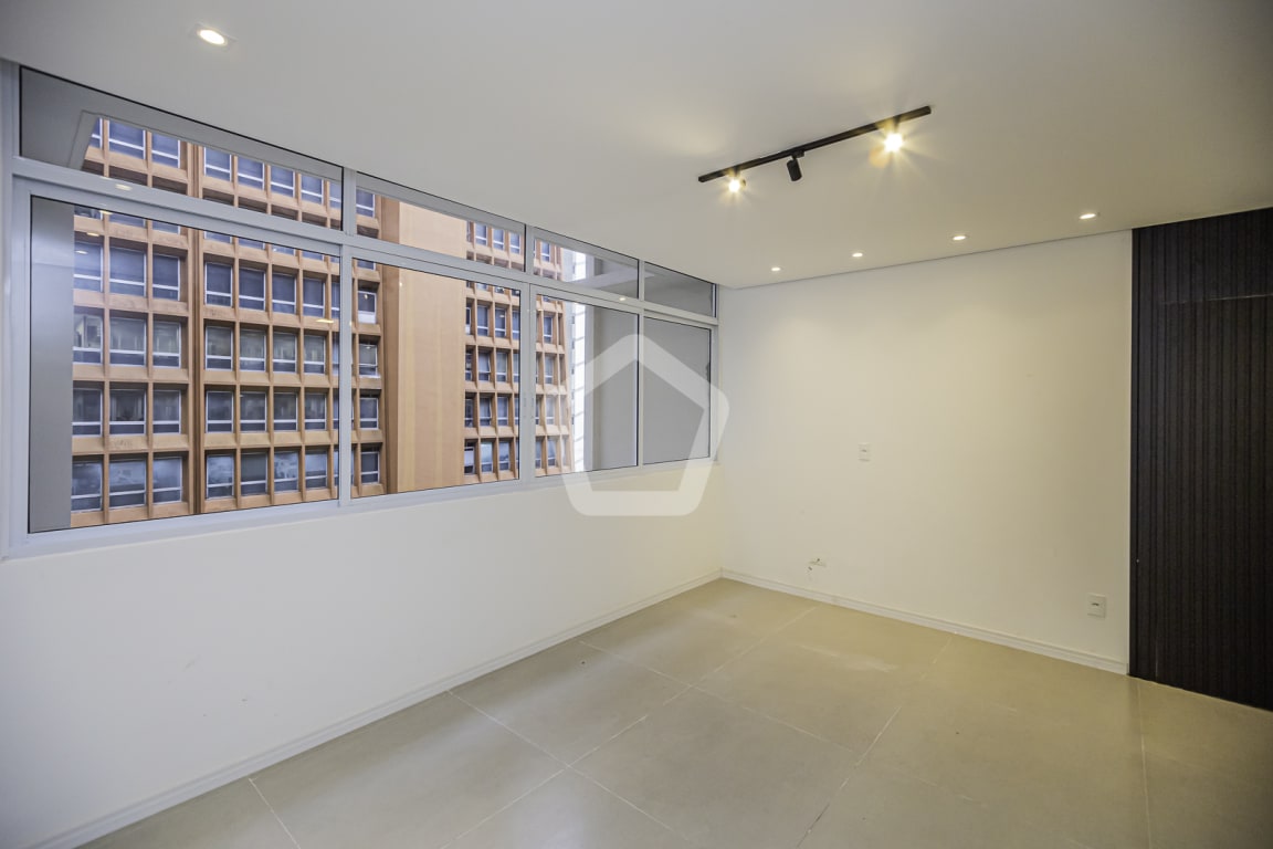 Imagem do imóvel ID-144362 na Rua Peixoto Gomide, Cerqueira César, São Paulo - SP